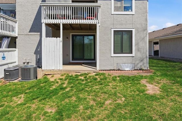 13721 W 58th Terrace 1, Shawnee, KS 66216