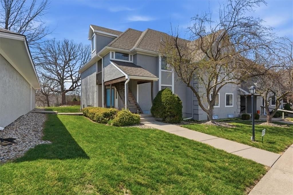 13721 W 58th Terrace 1, Shawnee, KS 66216