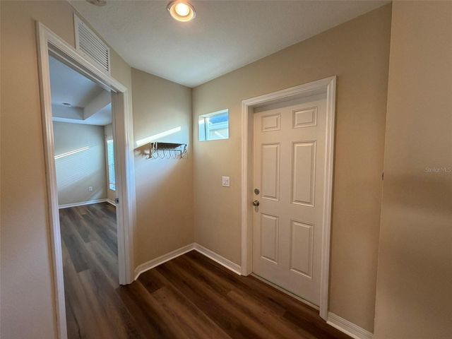 4735 WOODBROOK DR, Sarasota, FL 34243