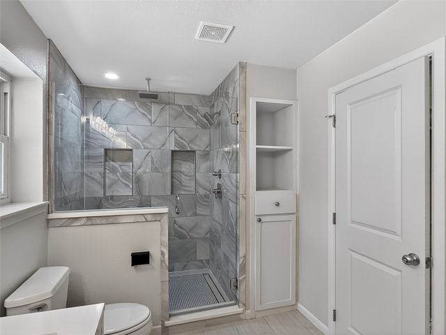 617 Dunaway Lane, Azle, TX 76020