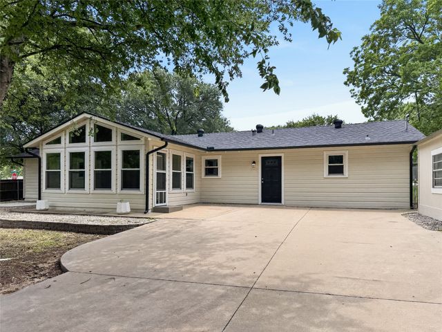 617 Dunaway Lane, Azle, TX 76020
