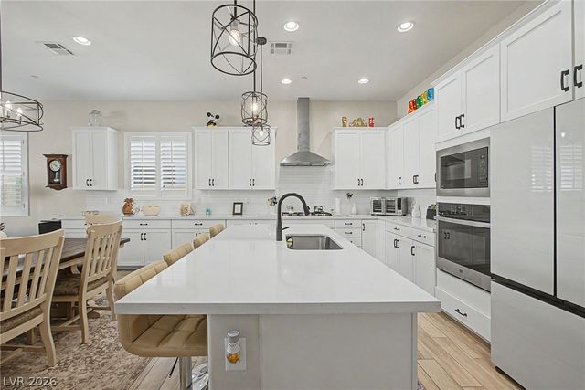 7375 Rosenberger Street, Las Vegas, NV 89166