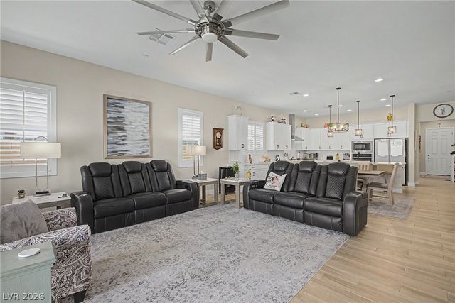 7375 Rosenberger Street, Las Vegas, NV 89166