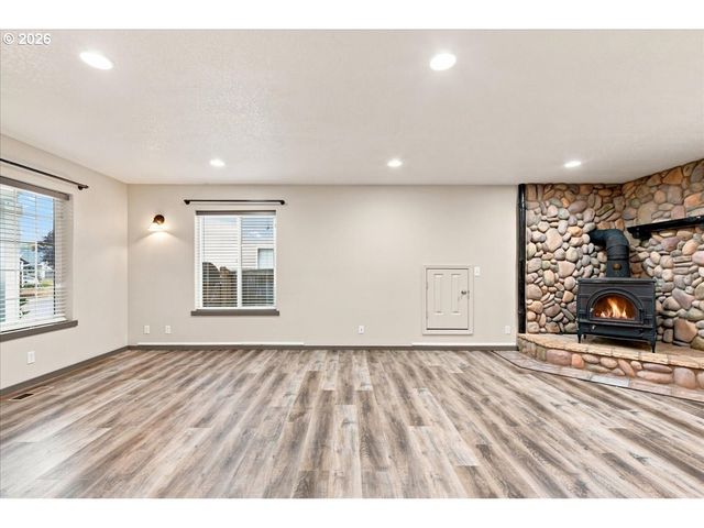 919 Nw 11TH Ave, Battle Ground, WA 98604
