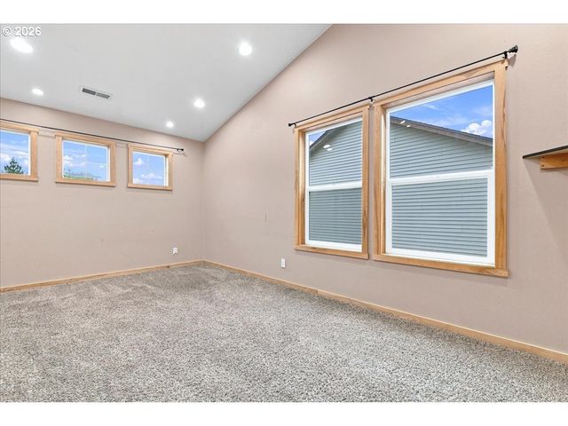 919 Nw 11TH Ave, Battle Ground, WA 98604