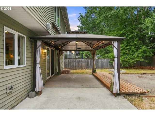 919 Nw 11TH Ave, Battle Ground, WA 98604