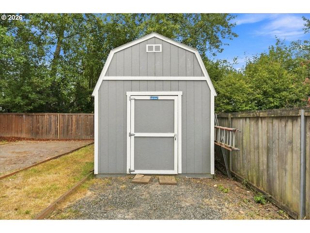 919 Nw 11TH Ave, Battle Ground, WA 98604