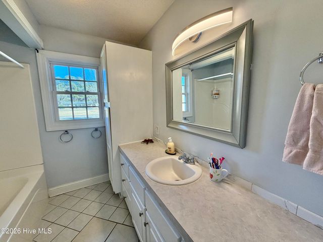 737 Garland Avenue, Kinston, NC 28504