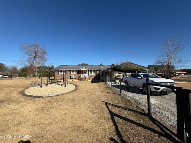 737 Garland Avenue, Kinston, NC 28504