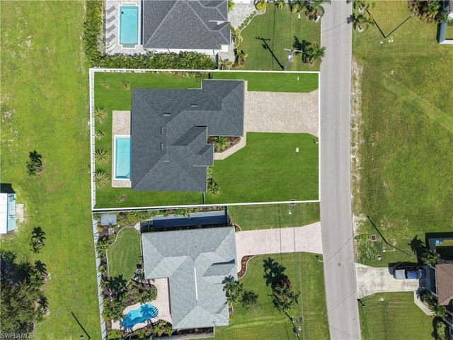 3221 SW 3rd TER, Cape Coral, FL 33991
