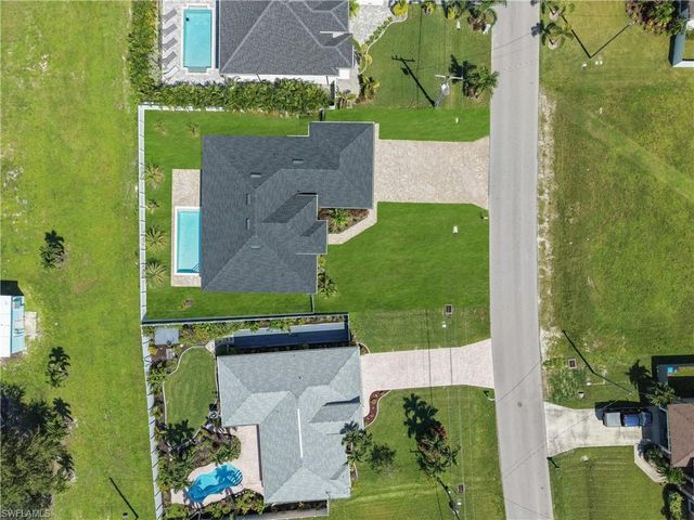 3221 SW 3rd TER, Cape Coral, FL 33991