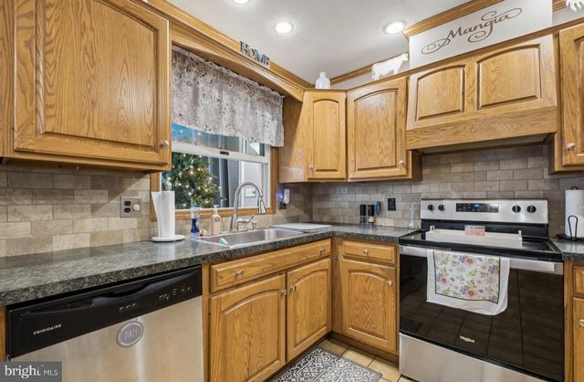 370 PINE RD, Hammonton, NJ 08037