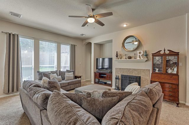 3126 Hemingway Drive, Montgomery, TX 77356