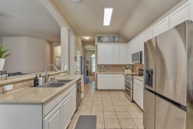 3126 Hemingway Drive, Montgomery, TX 77356