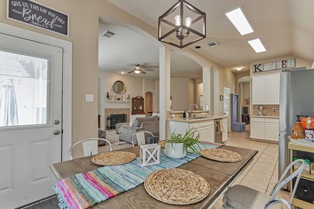 3126 Hemingway Drive, Montgomery, TX 77356