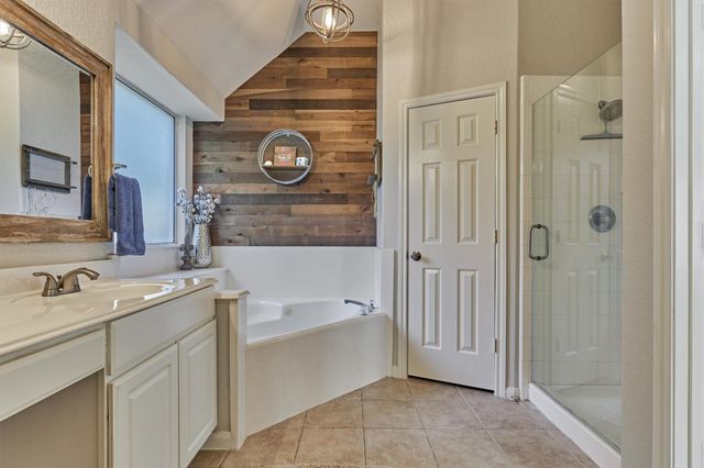 3126 Hemingway Drive, Montgomery, TX 77356