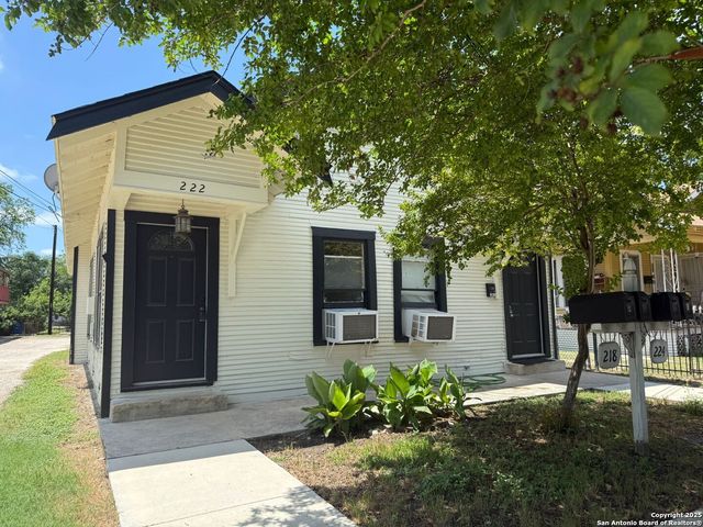 222 Lowell, San Antonio, TX 78210