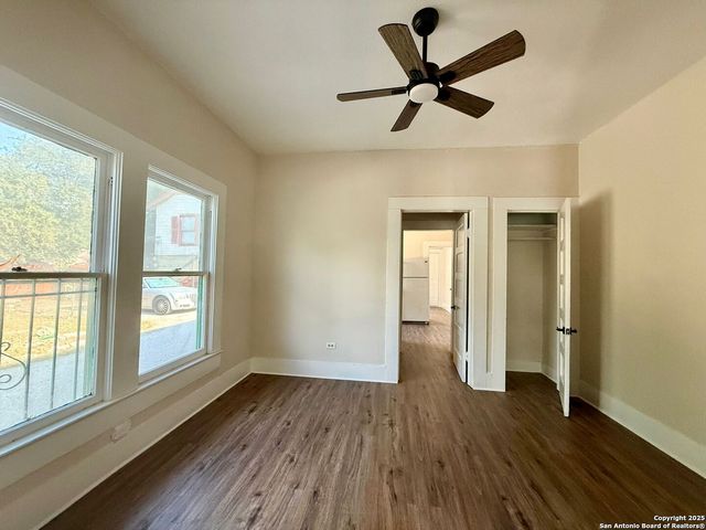 222 Lowell, San Antonio, TX 78210