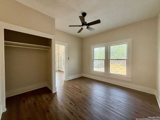 222 Lowell, San Antonio, TX 78210