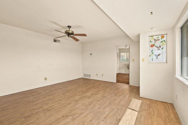 230 Mountain View Rd, El Cajon, CA 92021