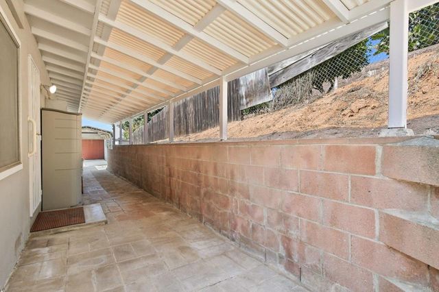 230 Mountain View Rd, El Cajon, CA 92021