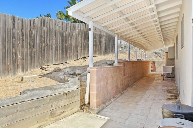 230 Mountain View Rd, El Cajon, CA 92021