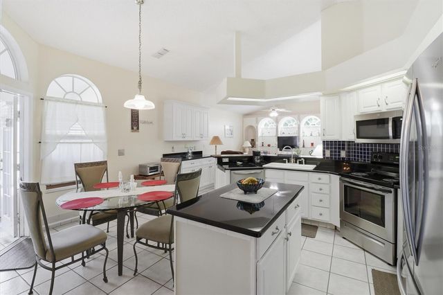 2356 ALCLOBE CIRCLE, Ocoee, FL 34761