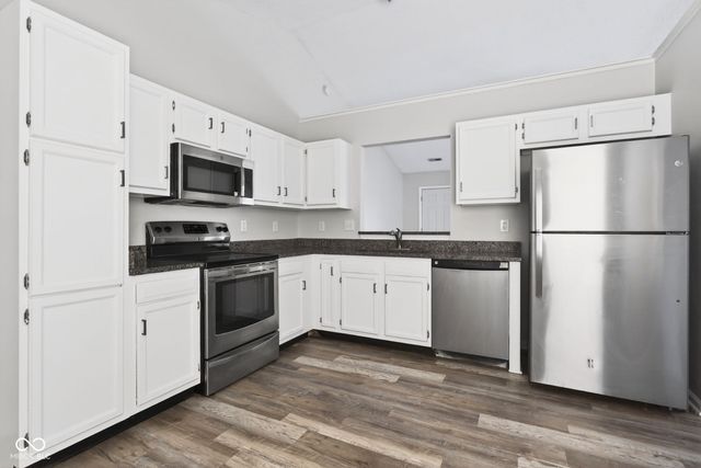 5857 Prairie Meadow Drive, Indianapolis, IN 46221