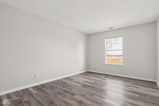 5857 Prairie Meadow Drive, Indianapolis, IN 46221