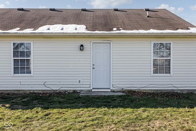 5857 Prairie Meadow Drive, Indianapolis, IN 46221