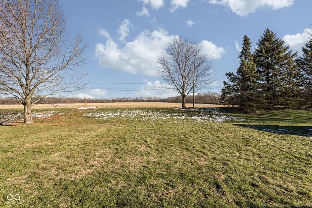 5857 Prairie Meadow Drive, Indianapolis, IN 46221