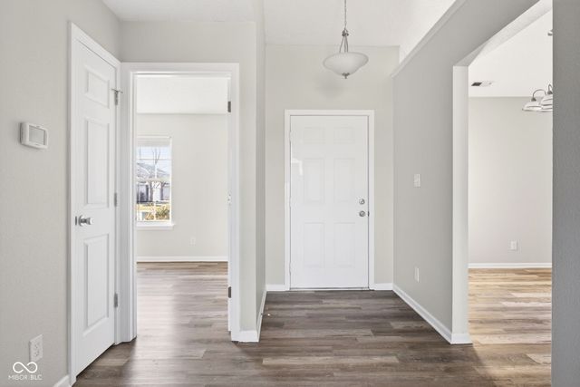 5857 Prairie Meadow Drive, Indianapolis, IN 46221