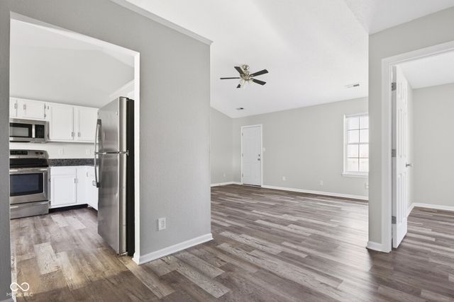 5857 Prairie Meadow Drive, Indianapolis, IN 46221