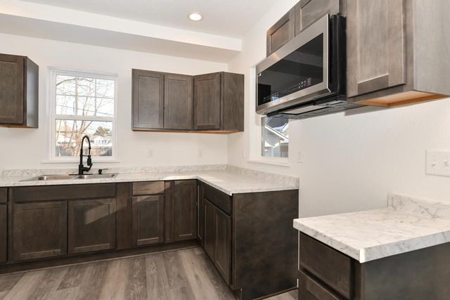 5807 20th AVENUE, Kenosha, WI 53140