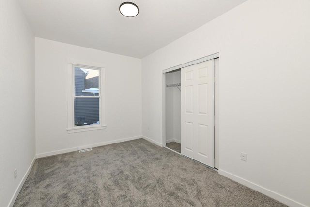 5807 20th AVENUE, Kenosha, WI 53140