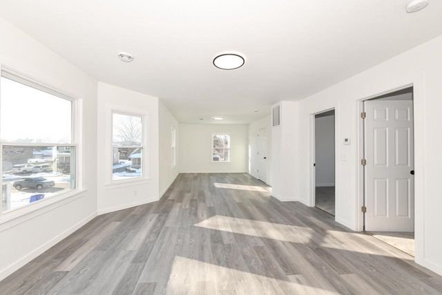 5807 20th AVENUE, Kenosha, WI 53140