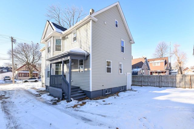 5807 20th AVENUE, Kenosha, WI 53140