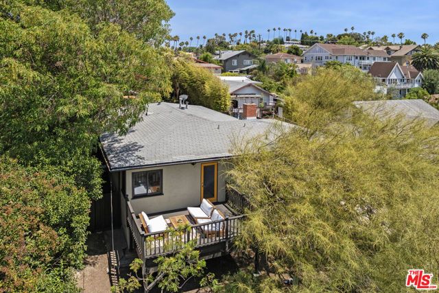 1022 Hyperion Avenue, Los Angeles, CA 90029