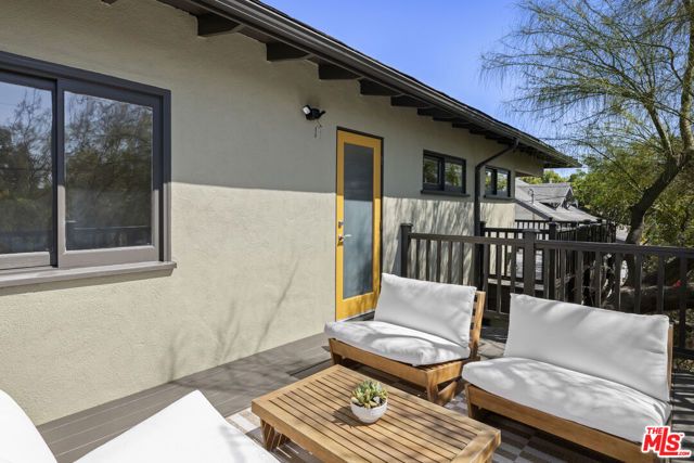 1022 Hyperion Avenue, Los Angeles, CA 90029