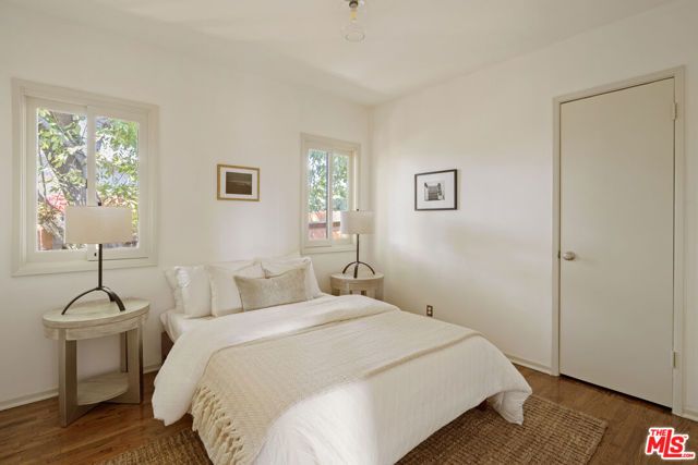 1022 Hyperion Avenue, Los Angeles, CA 90029