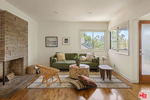 1022 Hyperion Avenue, Los Angeles, CA 90029