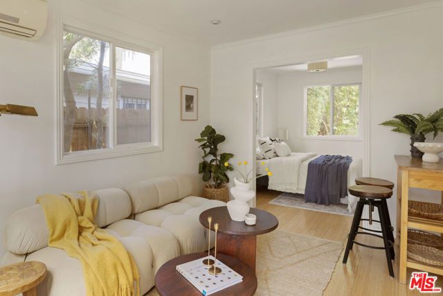 1022 Hyperion Avenue, Los Angeles, CA 90029