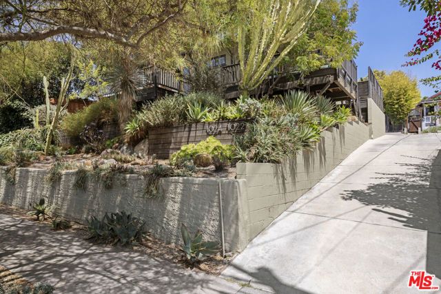 1022 Hyperion Avenue, Los Angeles, CA 90029