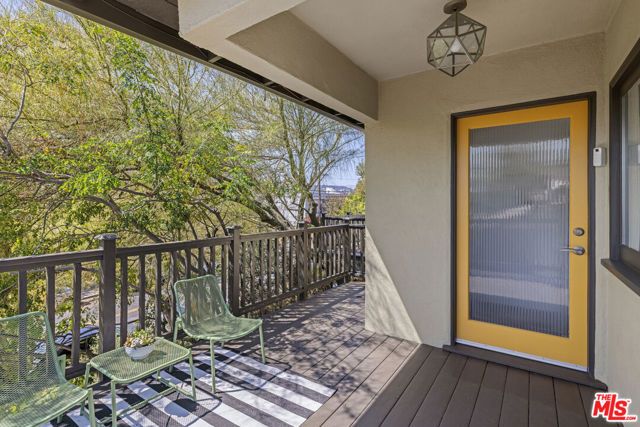 1022 Hyperion Avenue, Los Angeles, CA 90029