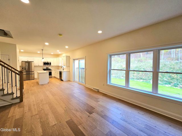 42 Waterford Avenue, Colonie, NY 12110