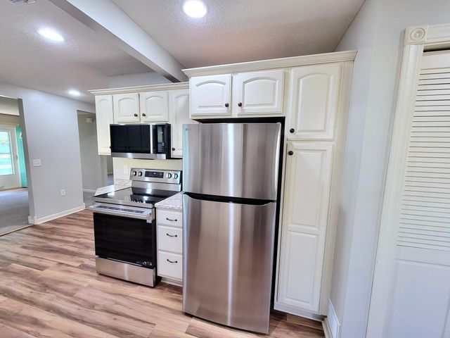 715 Elm Street, Anoka, MN 55303