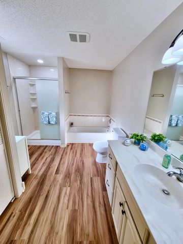 715 Elm Street, Anoka, MN 55303