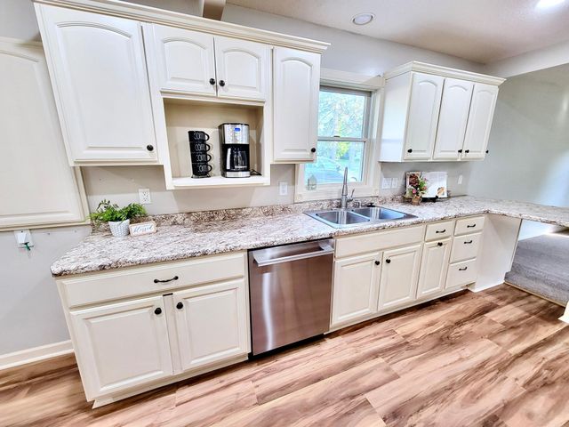 715 Elm Street, Anoka, MN 55303