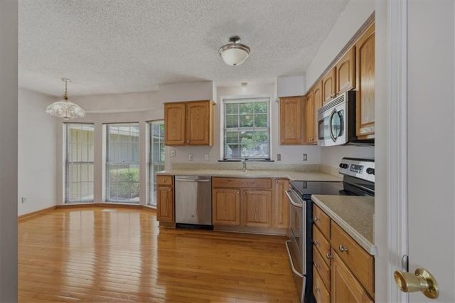 8258 Monrovia Street, Lenexa, KS 66215