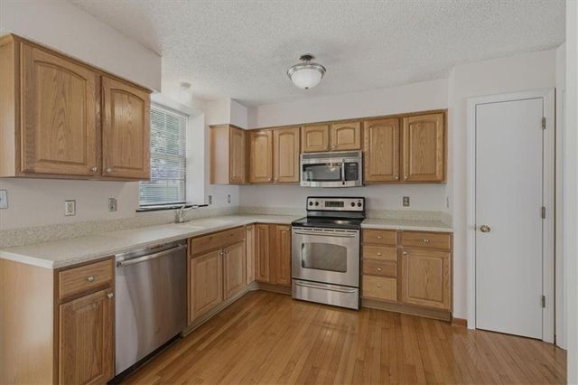 8258 Monrovia Street, Lenexa, KS 66215
